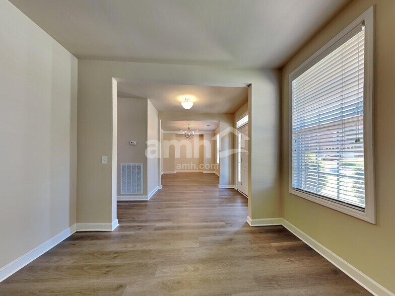 Building Photo - 1425 Stoner Rdg