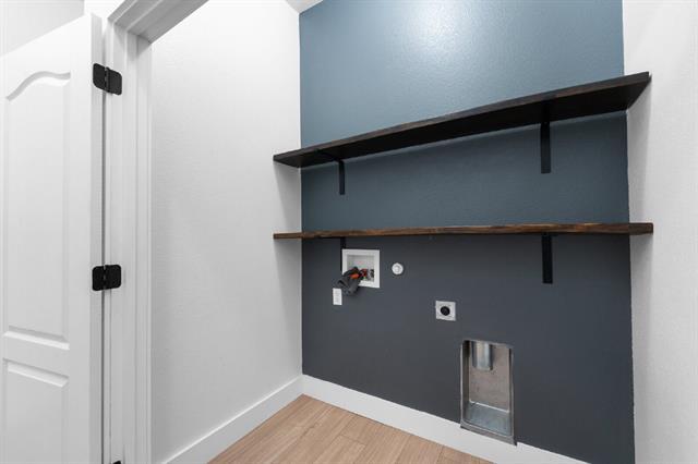 Building Photo - 400 Hidden Lake Ct