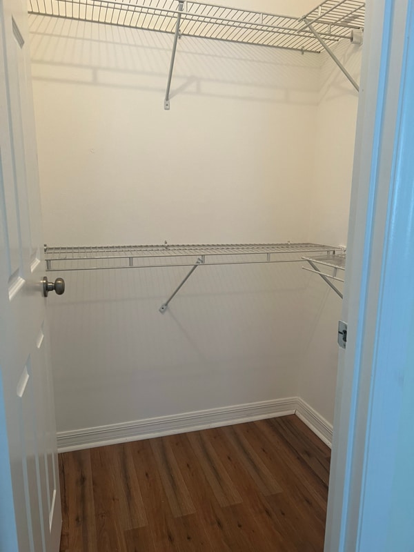 Building Photo - 8622 Brackenwood Dr