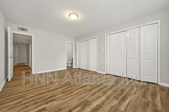 Building Photo - 8667 N Anna Way