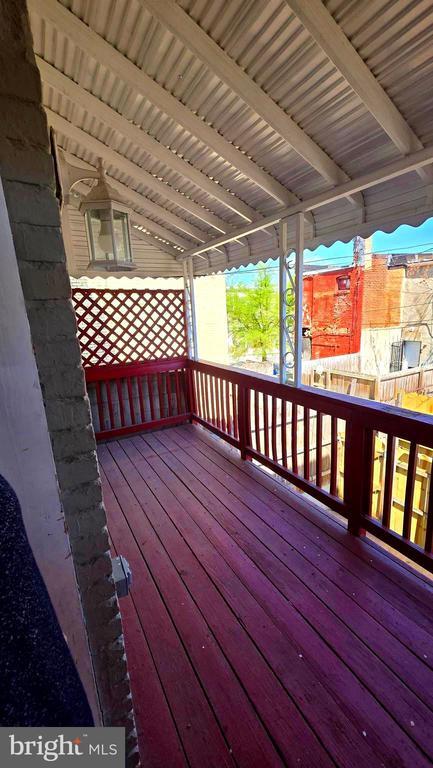 Building Photo - 539 N Luzerne Ave