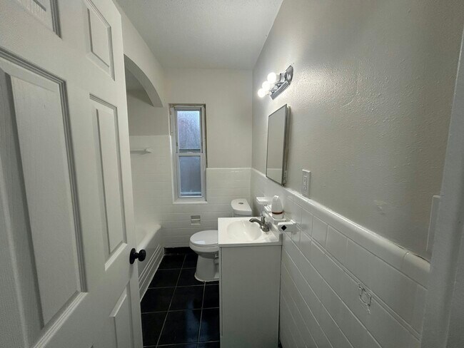 Building Photo - 9585 Terry St