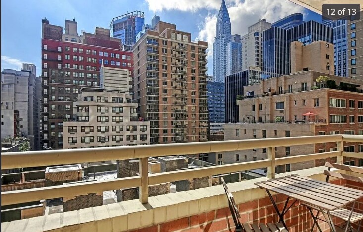 Building Photo - 236 E 47th St