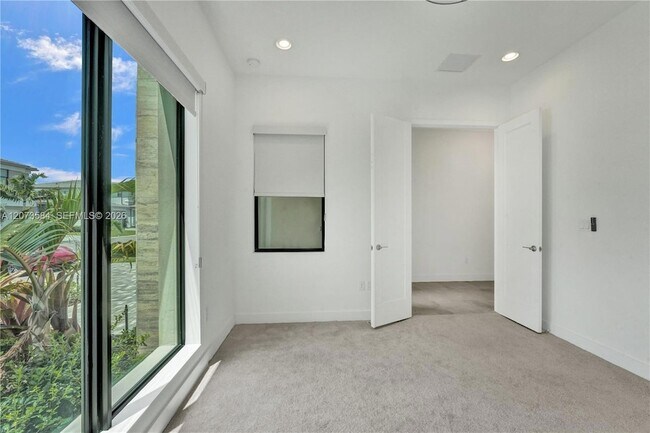 Building Photo - 17244 Teton River Rd