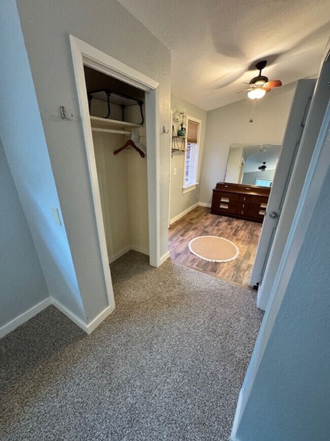 Building Photo - SHAS2352