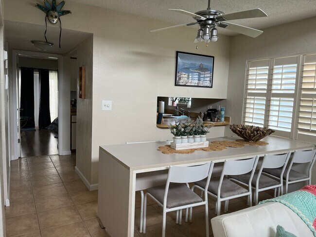 Building Photo - 7 Bristol Ln