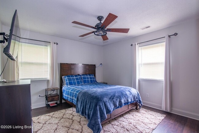 Building Photo - 119 E French St