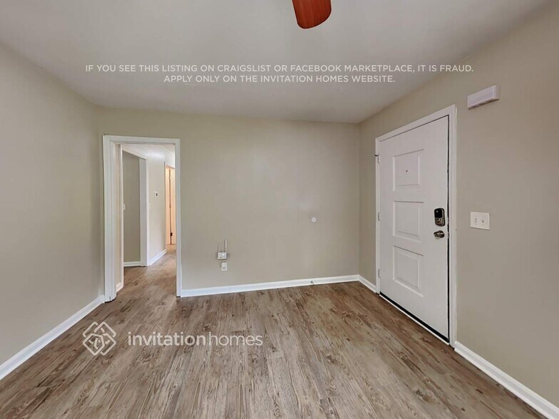 Building Photo - 12 Cherry Cir