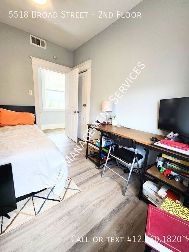 Building Photo - 5518 Broad St