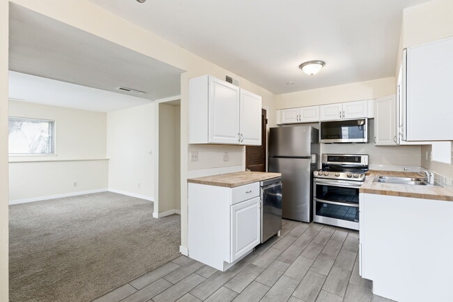 Building Photo - 4524 Galley Rd