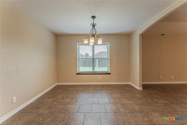 Building Photo - 3801 Appalachian Trl