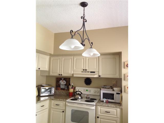 Building Photo - 6654 Villa Sonrisa Dr