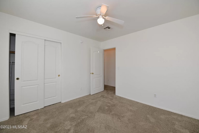 Building Photo - 2962 River Creek Pl
