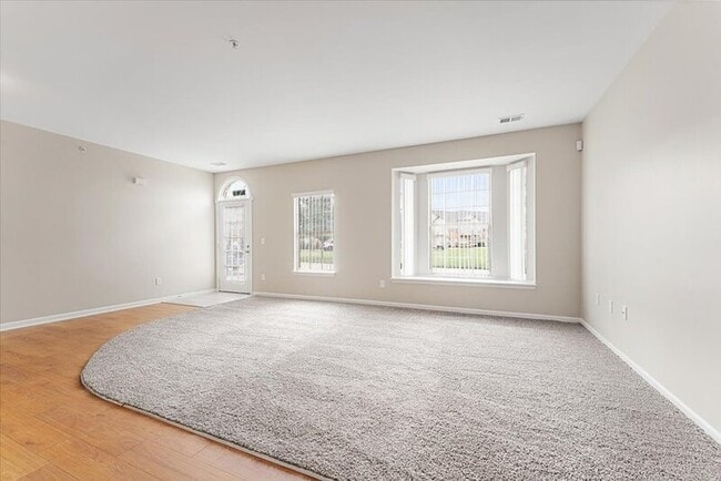 Building Photo - 45523 Revere Dr