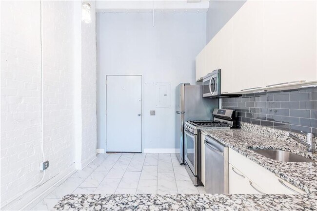 Building Photo - 210 Walker St SW