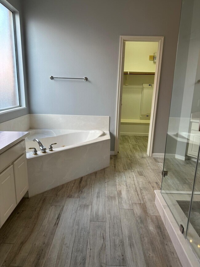 Building Photo - 1114 Oxford Mills Ln