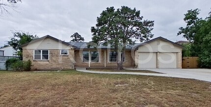 Building Photo - 5159 Arden Rd