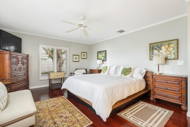 Building Photo - 10 Sailfish Ln