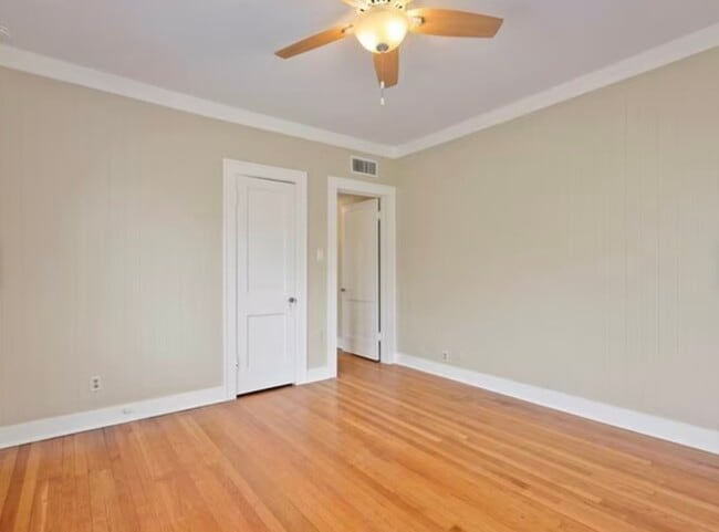 Building Photo - 4018 Garrott St