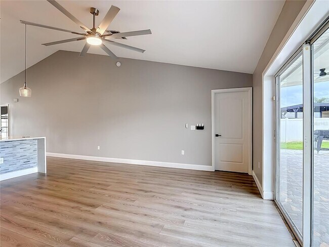 Building Photo - 3596 Yellow Bird Ct