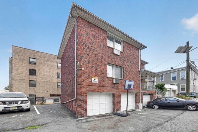 Building Photo - 9052 New York Ave