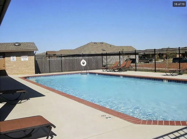 Building Photo - 19720 Serenade Way