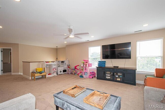 Building Photo - 533 Weidman Rd