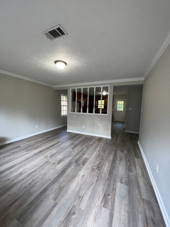 Building Photo - 8152/8156 Misty Lane