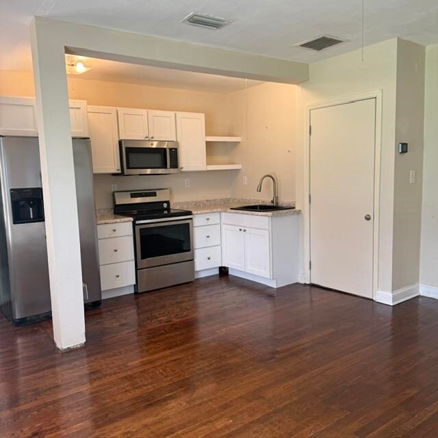 Building Photo - 783 Parklawn Ct