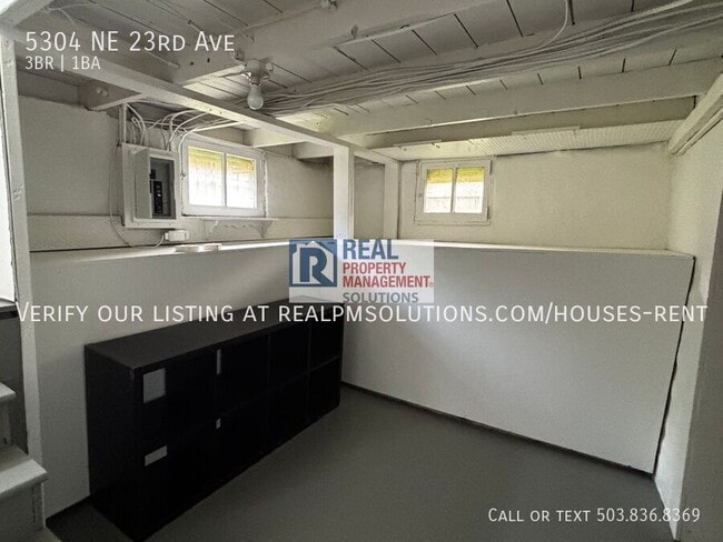 Building Photo - 5304 NE 23rd Ave