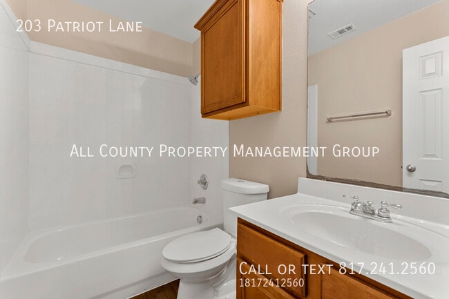 Building Photo - 203 Patriot Ln