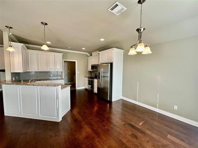 Building Photo - 113 Wildflower Dr
