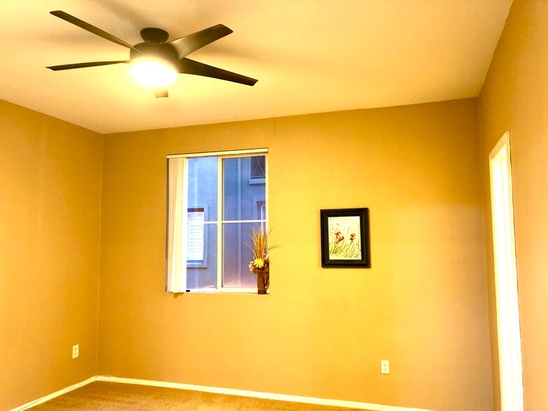 Building Photo - 8713 Tribeca Cir