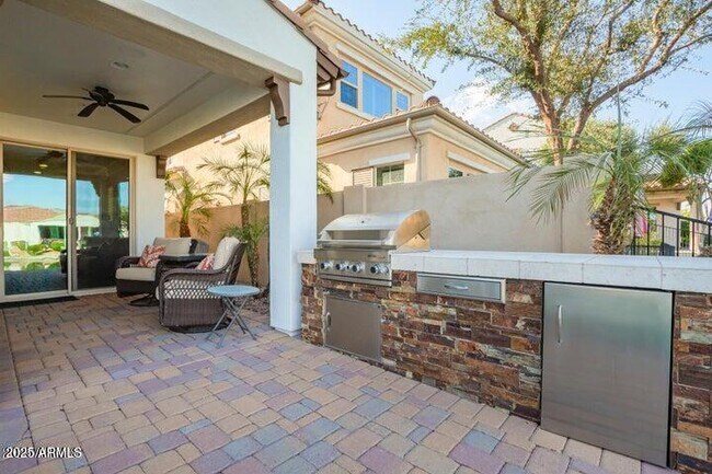 Building Photo - 4107 S Pecan Dr