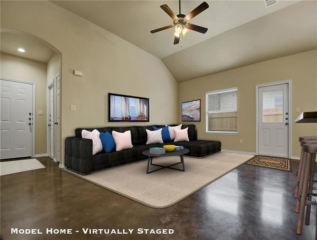 Building Photo - 1128 Stanley Wy