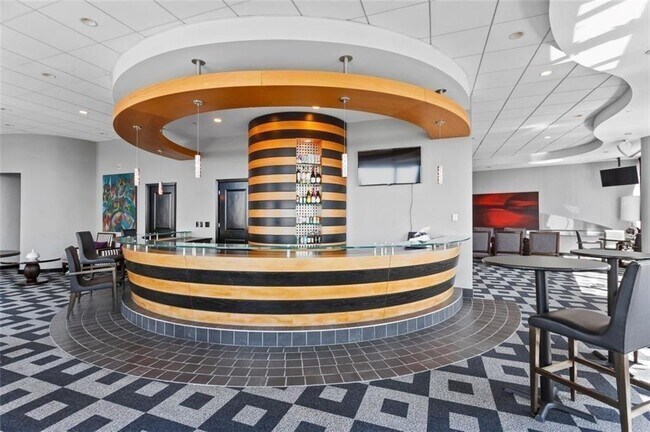 Building Photo - 3338 Peachtree Rd NE