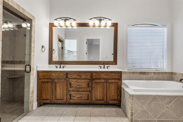 Building Photo - 7129 Stone Villa Cir