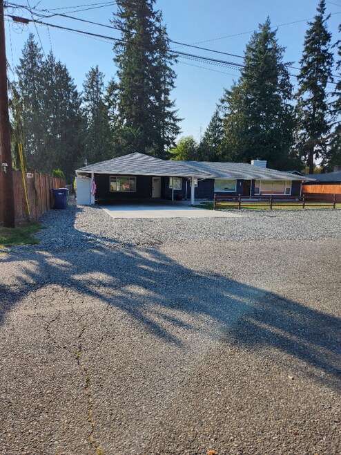 Building Photo - 7802 57th Dr NE