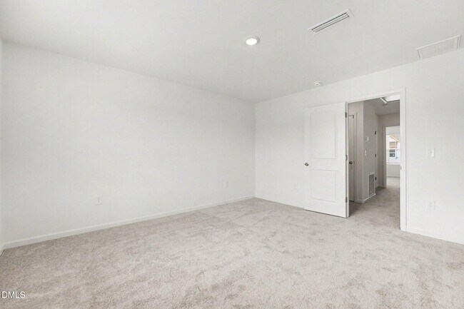 Building Photo - 131 S Meyers Ct