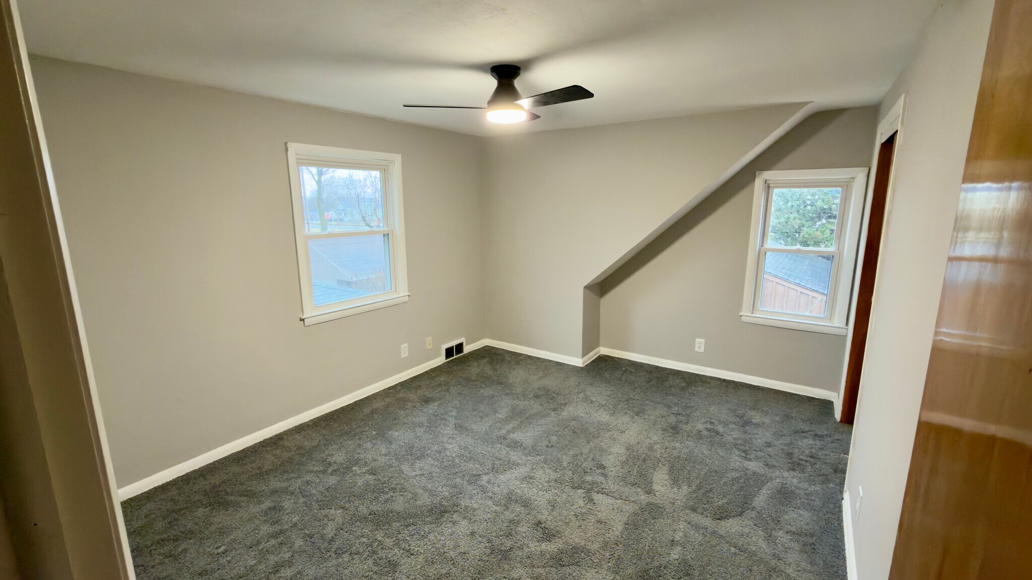 Building Photo - 4383 S 5th Pl