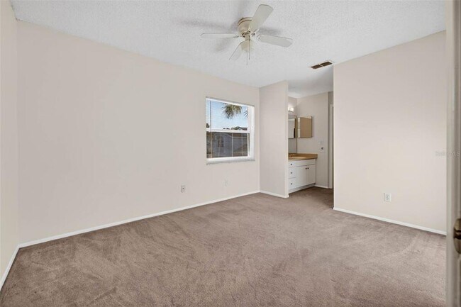 Building Photo - 4843 Napoli Ct NE