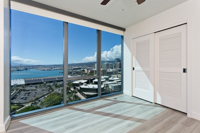 Building Photo - 600 Ala Moana Blvd