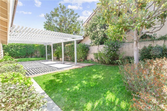 Building Photo - 15772 Exeter St