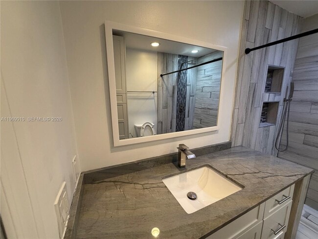 Building Photo - 853 NW 81st Terrace