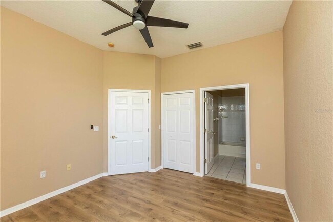Building Photo - 4751 Marine Pkwy