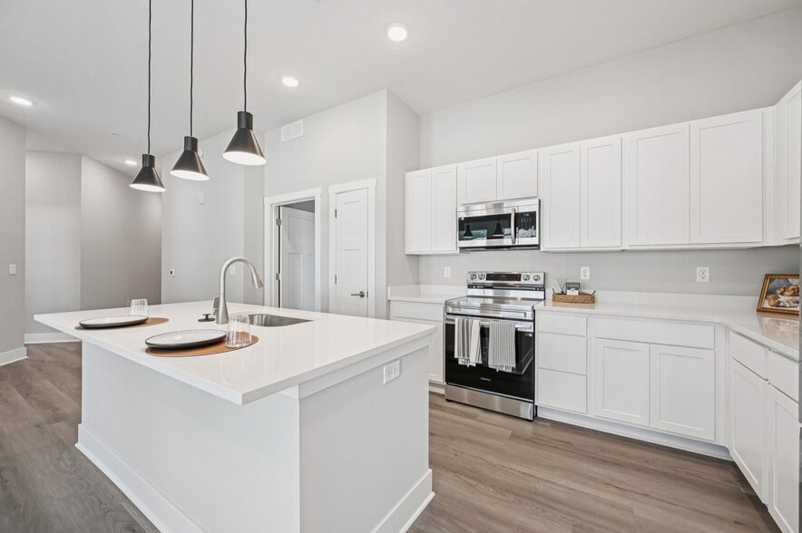 Building Photo - Tiffany Flats