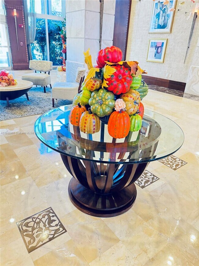 Building Photo - 19501 W Country Club Dr