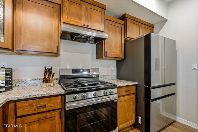 Building Photo - 3425 Dana Grey Dr