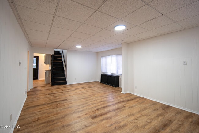 Building Photo - 364 Altamont Ave