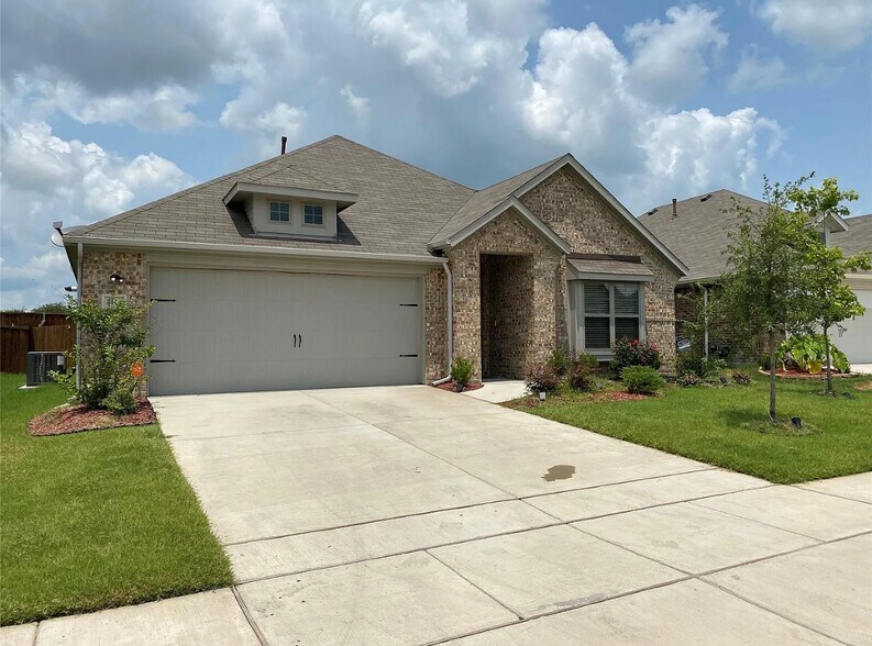 Building Photo - 4126 Perch Dr